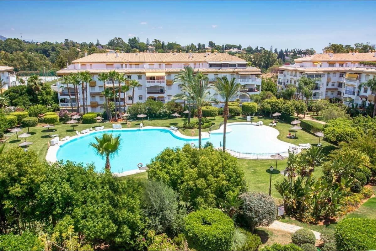 Precioso Apartamento Puerto Banus Marbella Bagian luar foto